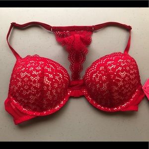 BNWT Red Xhilaration 34A Bra